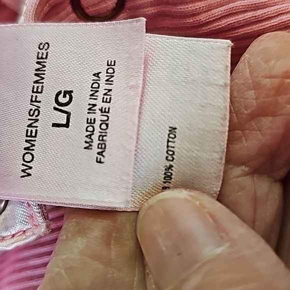 The North face pink 100% cotton long sleeve top Henley style W/‎ three snaps Lg - Picture 8 of 9